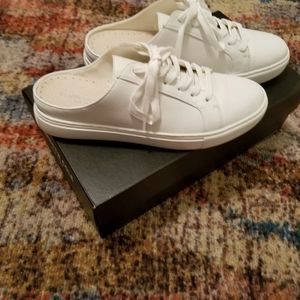 NEW Kenneth Cole Leather Sneakers